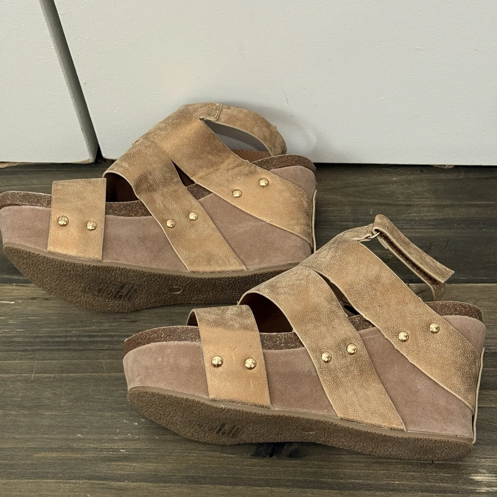 Yoki Hestry Metallic Wedge Platform Chunky‎ Sandals Size 7 NWOT *READ* - Image 3
