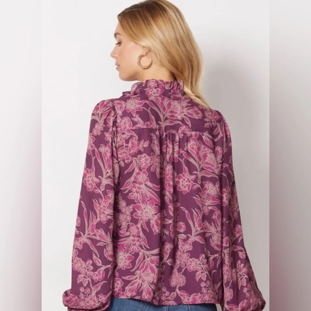 Evereve Mindie Tie Neck Blouse Purple Plum Floral Top Size Small - Image 2