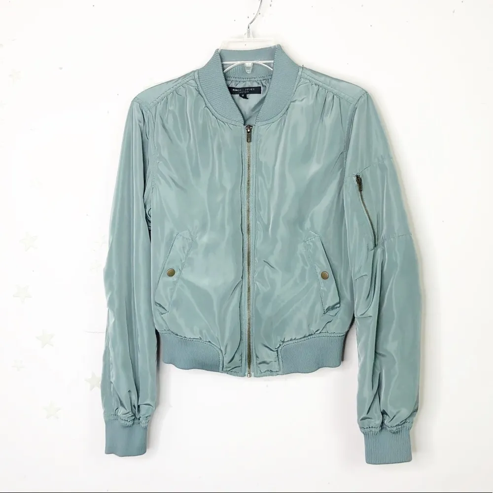 ROMEO and Juliet Couture olive green bomber jacket - Image 4