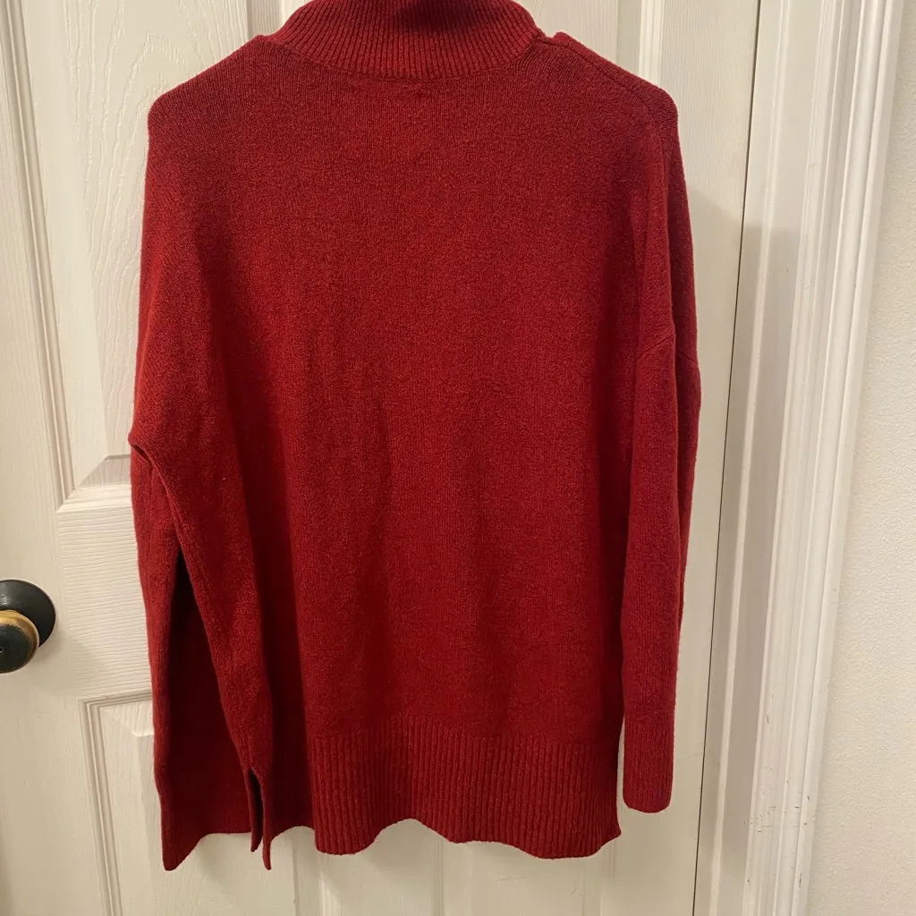 Abercrombie & Fitch Red Turtleneck Sweater oversized - Image 4