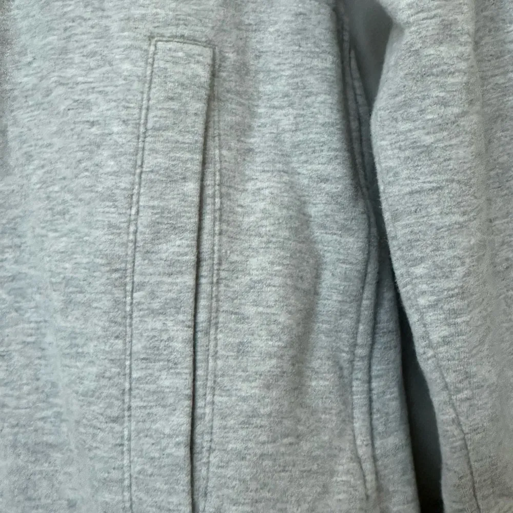 Lululemon  Split Pullover Hoodie Heathered Light Gray - Image 4