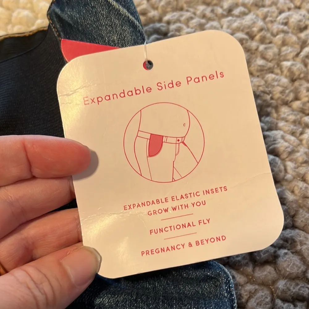 New Isabel Maternity Women’s Midi Jean Denim Shorts Size 12 - Image 4