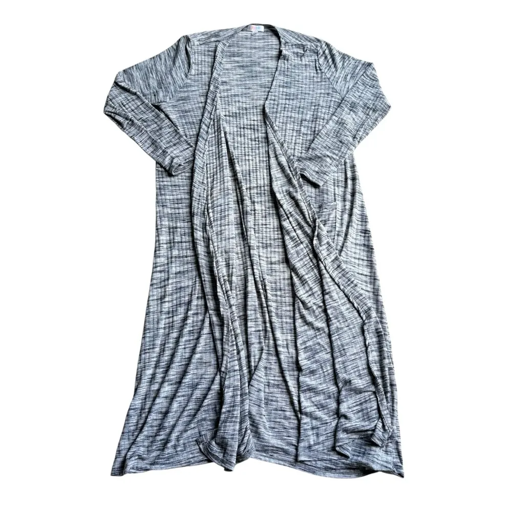 LuLaRoe Gray and White Patterned Cardigan - Image 2
