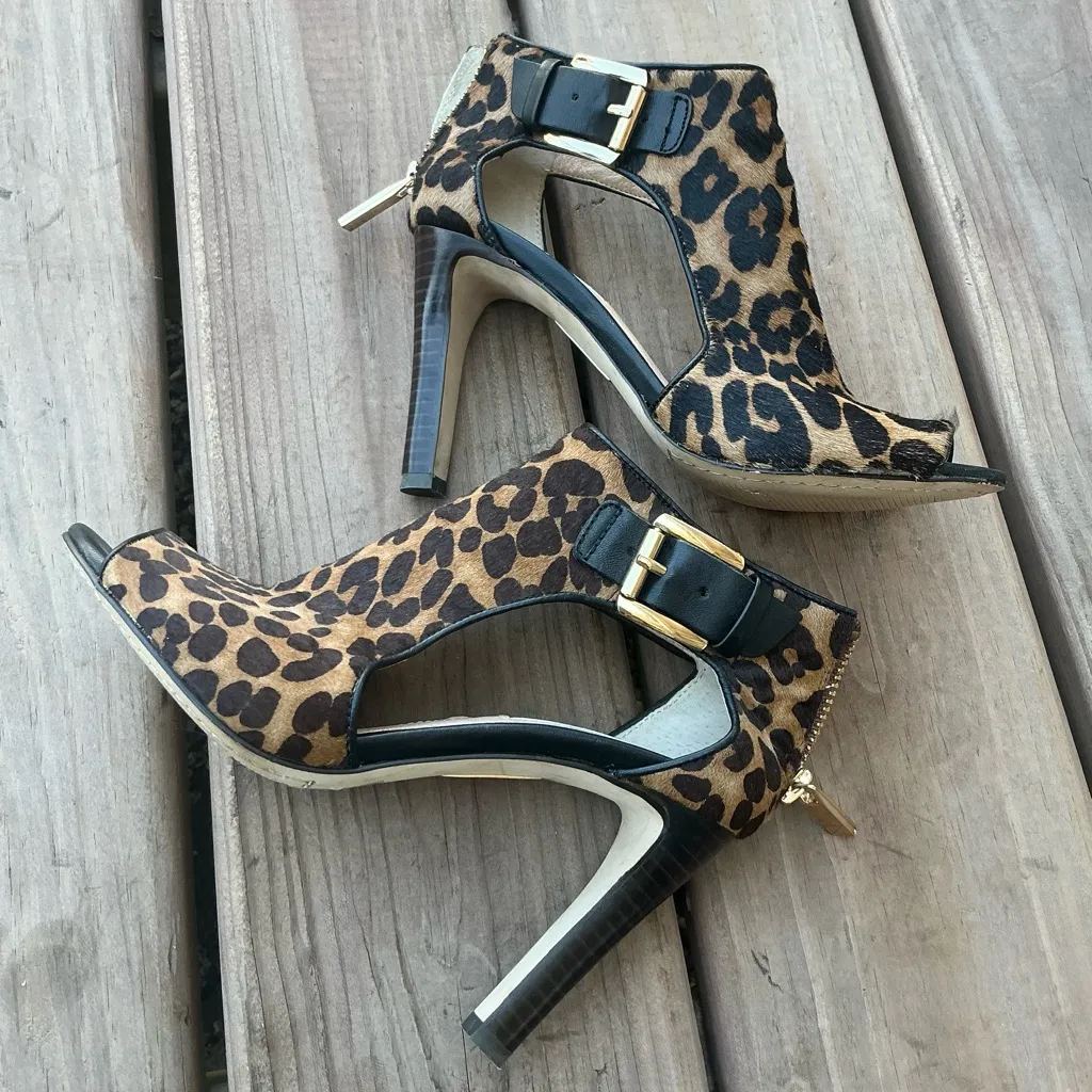 Stylish dressy buckle detail sandals🔥 - Image 10