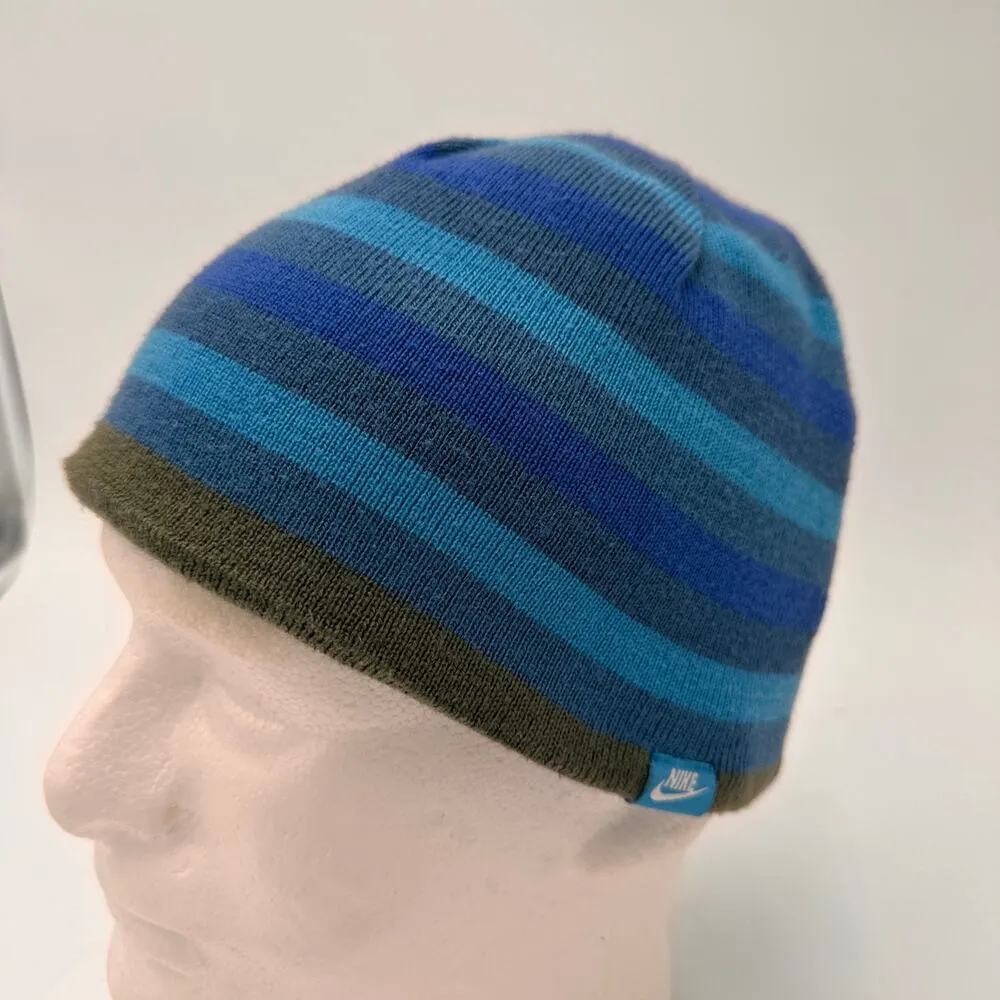 Nike  Reversible Striped Winter Beanie - Image 3