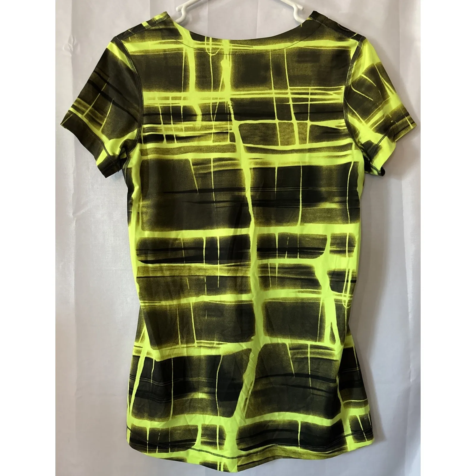 Nike Pro DriFit Neon Green Geometric Fitted Short‎ Sleeve Shirt Women's Large - Image 5