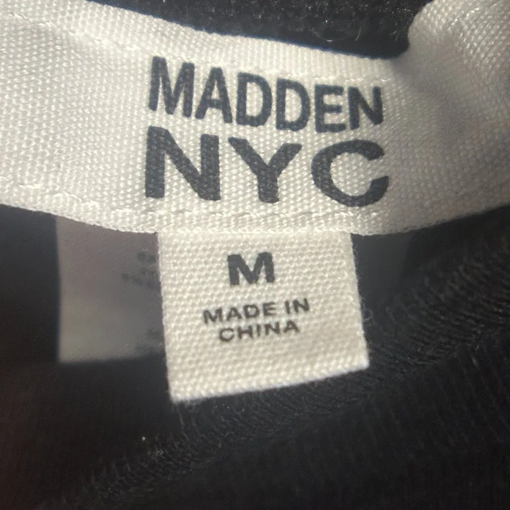 EUC Madden NYC Women's High Neck Tank Top Black Size Medium - Image 9