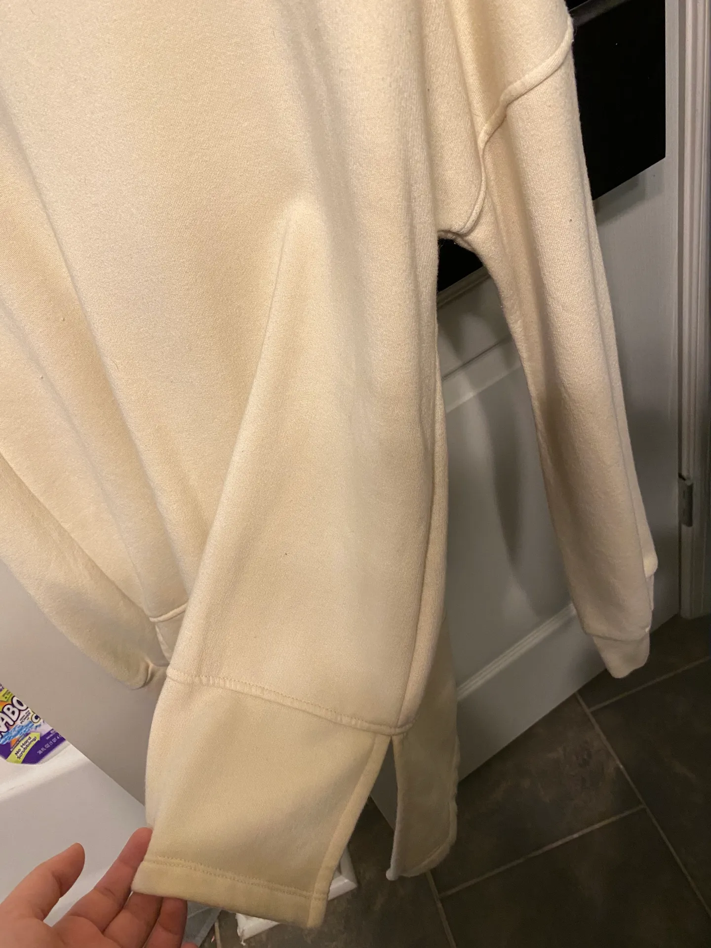 Universal Thread Oversized Sweatshirt - Image 2
