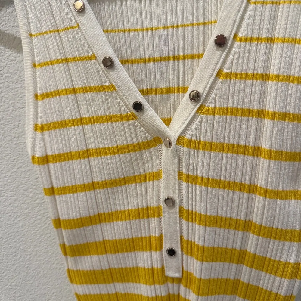 White House Black Market Yellow and White Striped Top - Image 4