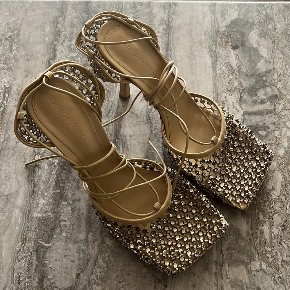 Bottega Veneta Sparkle Stretch Lace-Up Sandals, Toile Size 41 New in Box $1950 - Image 6