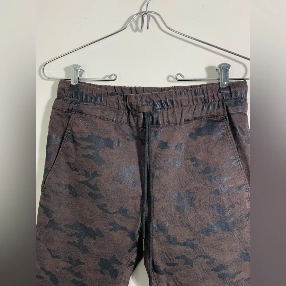 brown and black camo drawstring jogger pants. 25 - Image 3