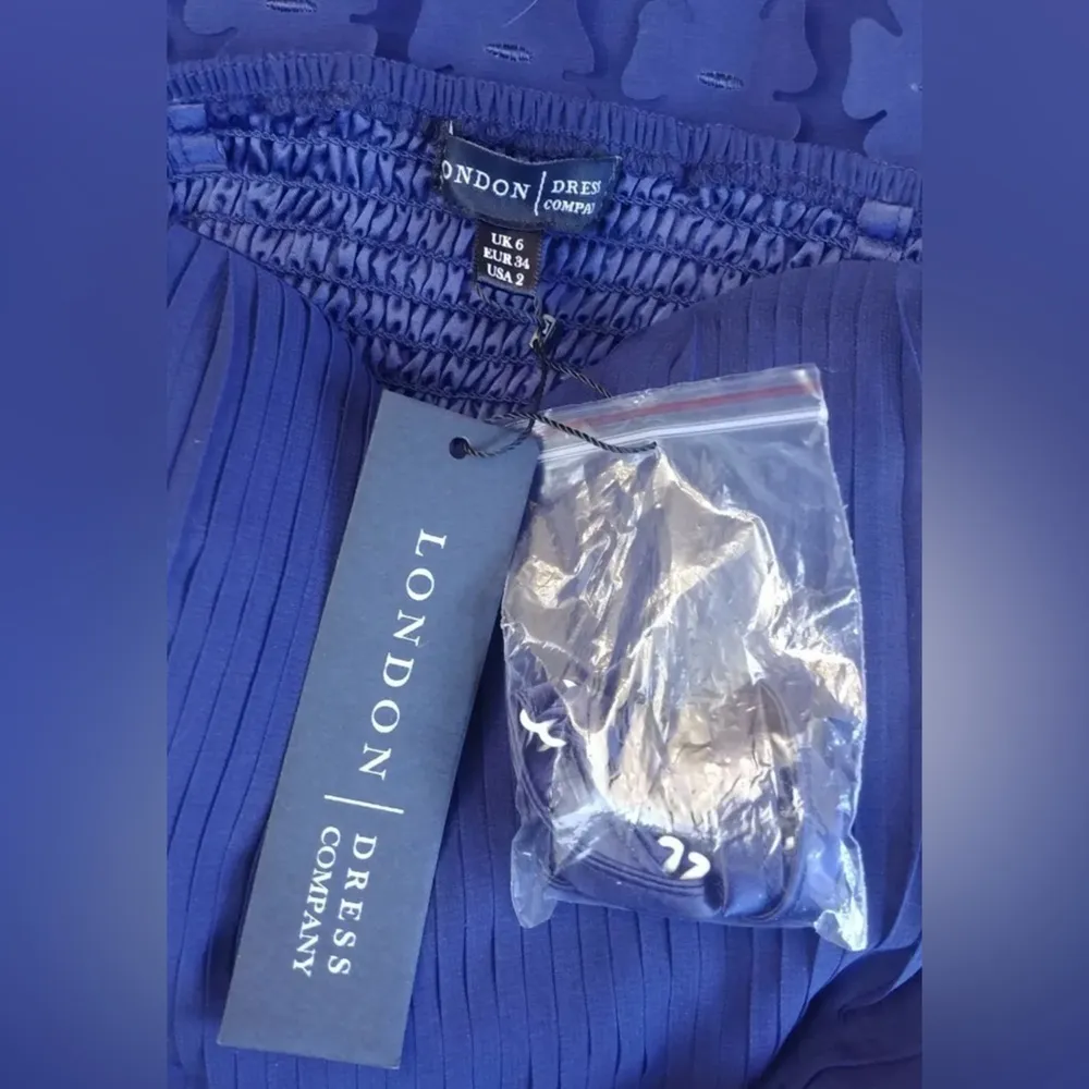 Navy Blue Strapless Flower Appliqué Full Skirt Party Dress by London Dress Co. Size 2 - Image 5