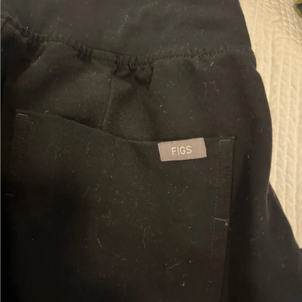 Figs Black Elastic Waist Joggers - Image 4