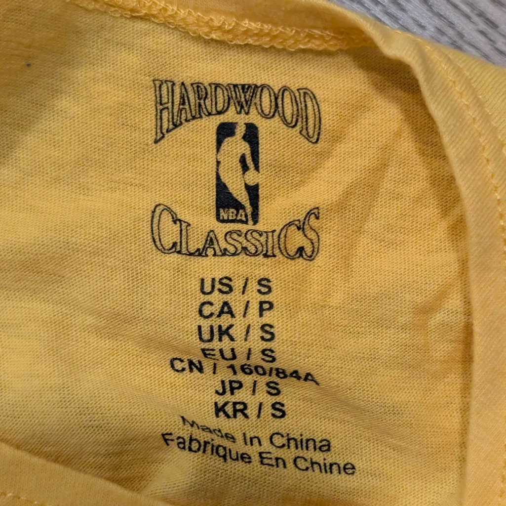 🆕‎ LA Lakers NBA Basketball Champs Tank Top Shirt Womens S Small NWT Yellow - Image 6