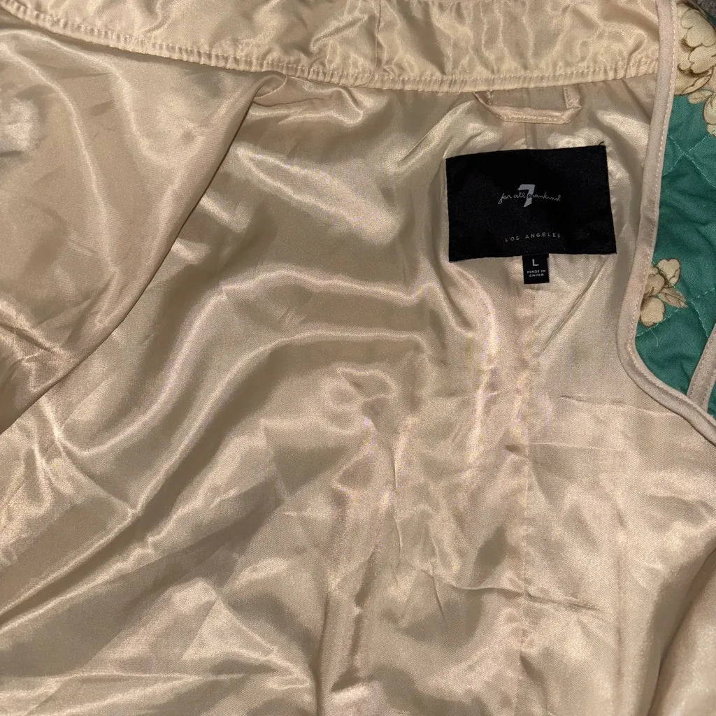 7 for all mankind Quilted Cropped Jacket - Image 4