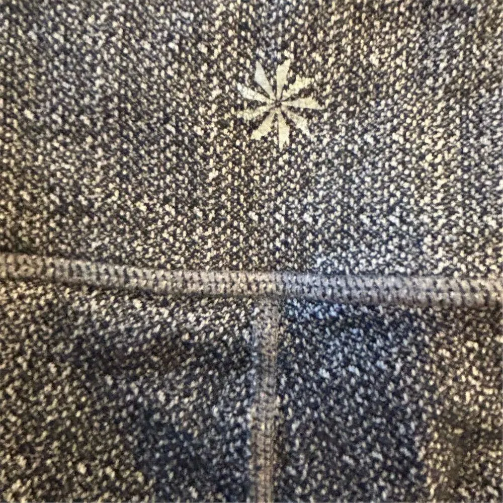 Athleta Women's Gray Herringbone Capri Leggings Size S Activewear - Image 5