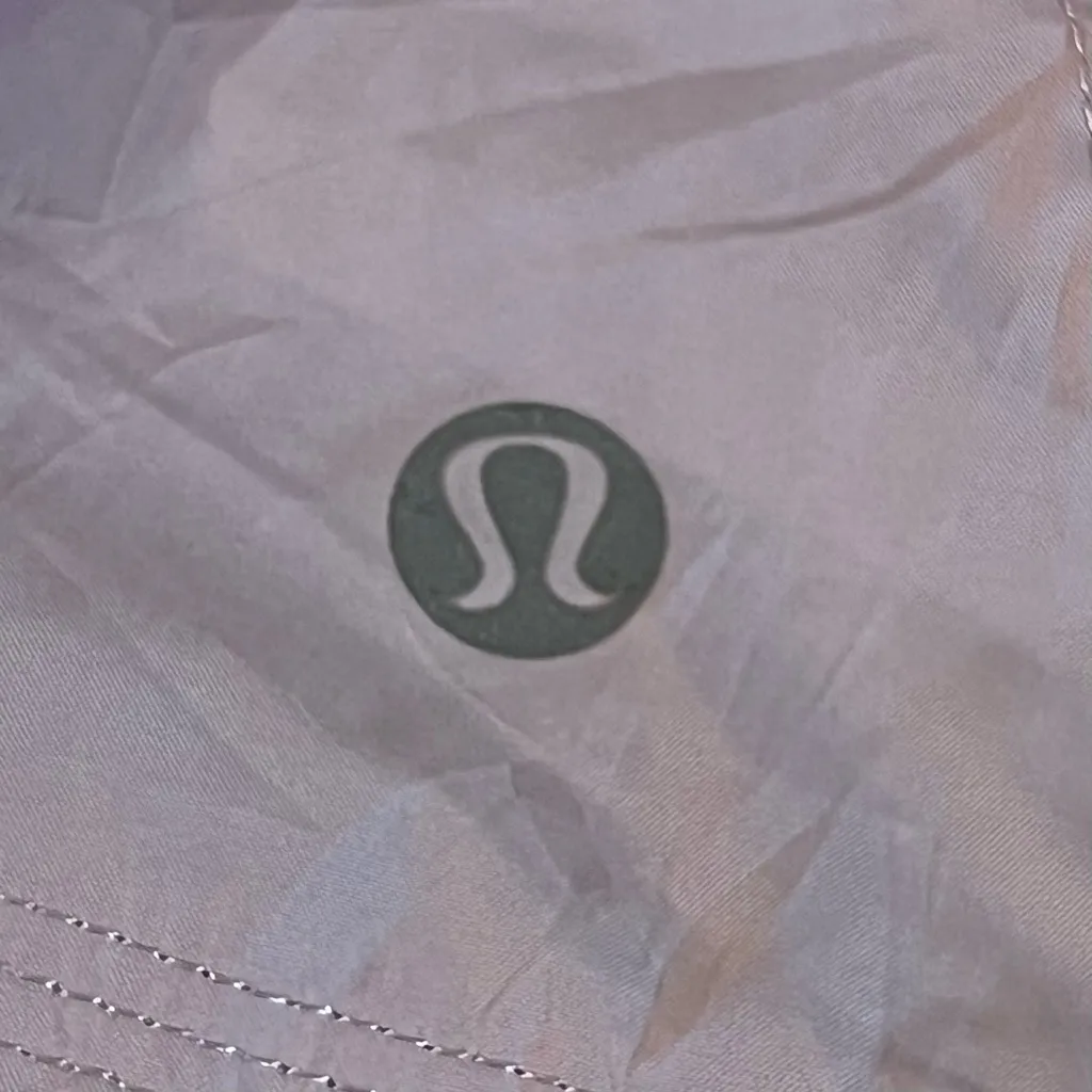 Lululemon Run: Record Breaker Jacket - Image 12