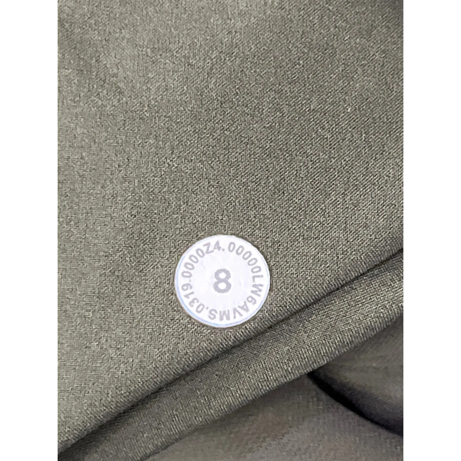 Lululemon On The Fly Crop Olive Green Pants Womens 8 Elastic Waist Travel - Image 2