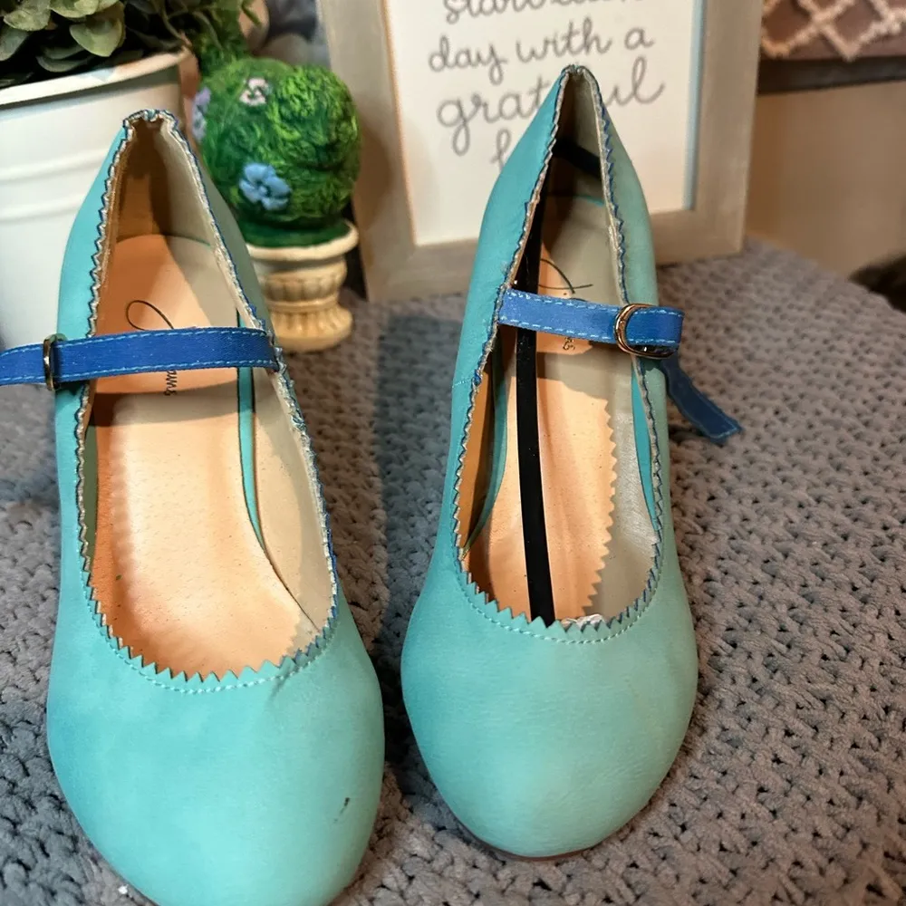 J Adams Teal Mary Jane Heels - Image 2