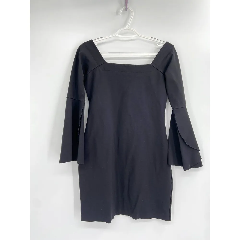 Slate & Willow Solid Black Janis Bell Sleeve Square Neck Sheath Cocktail Dress 6 - Image 3