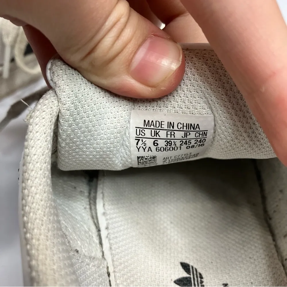 Adidas Superstar‎ sneakers size 7.5 - Image 7