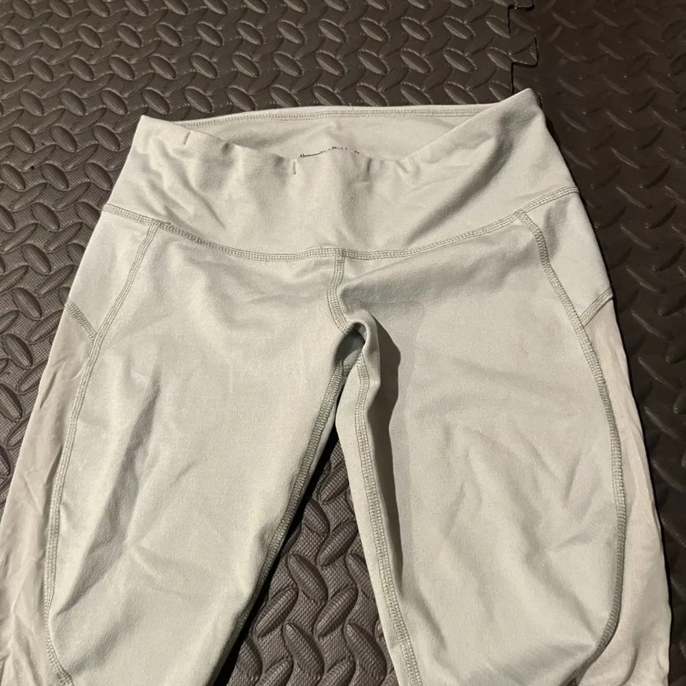 Abercrombie and Fitch Leggings size XS - Image 4