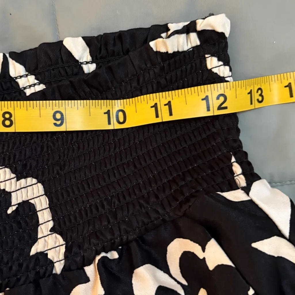 Maeve Black and White Patterned Viscose Pants Size‎ Small Petite EUC Like New - Image 5