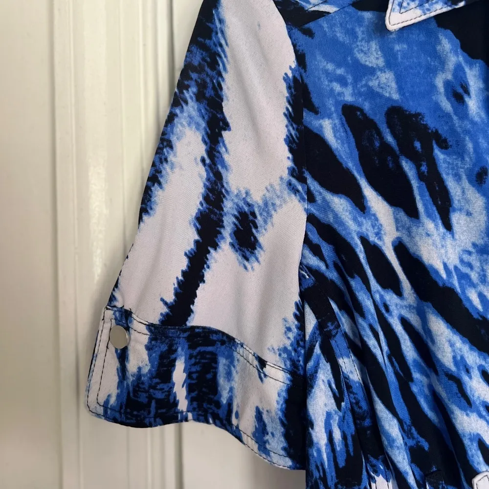 Cache Button Collared Top - Image 4