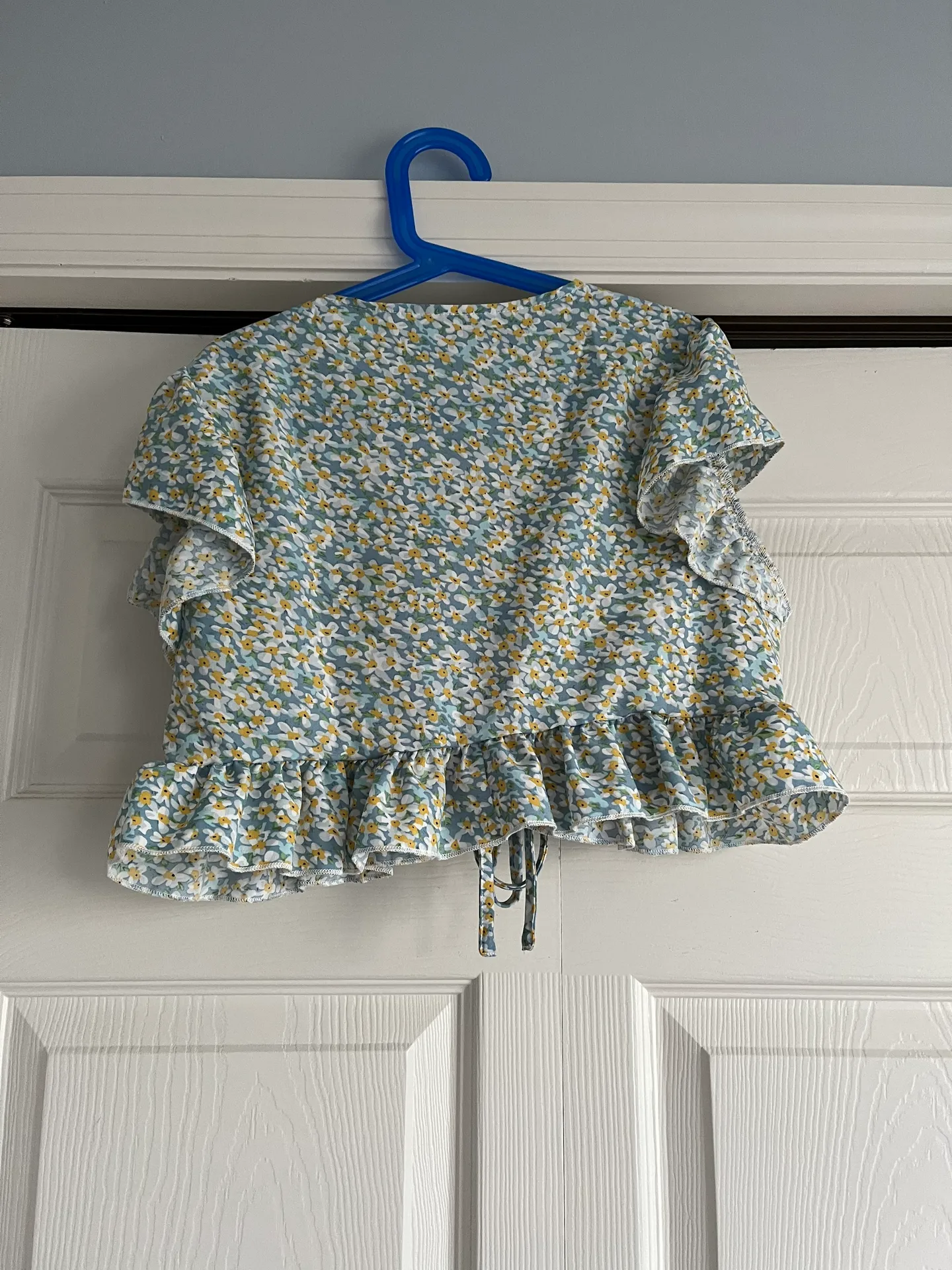 SheIn tie front top  - Image 5