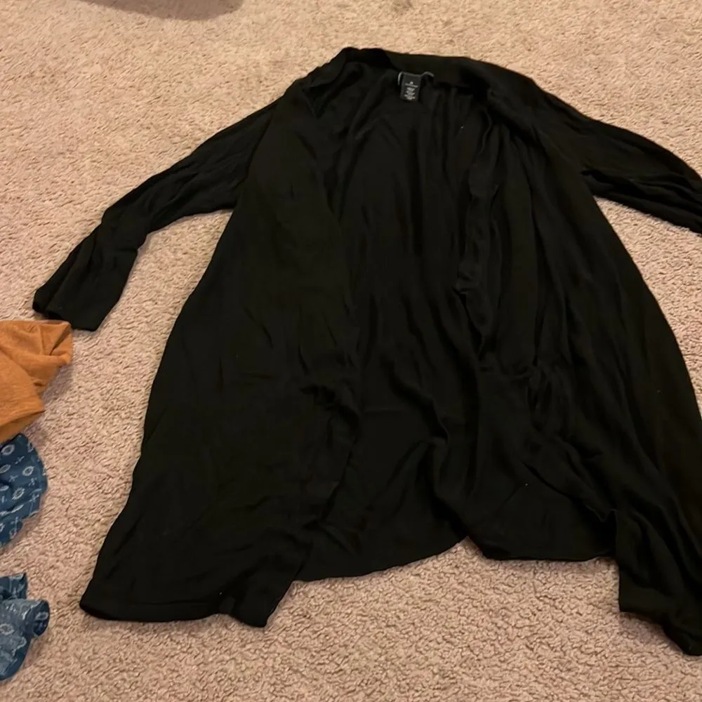 White House black market medium cardigan - Image 2