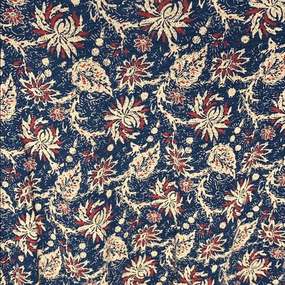 Lucky Brand floral tapestry navy t shirt size S - Image 6