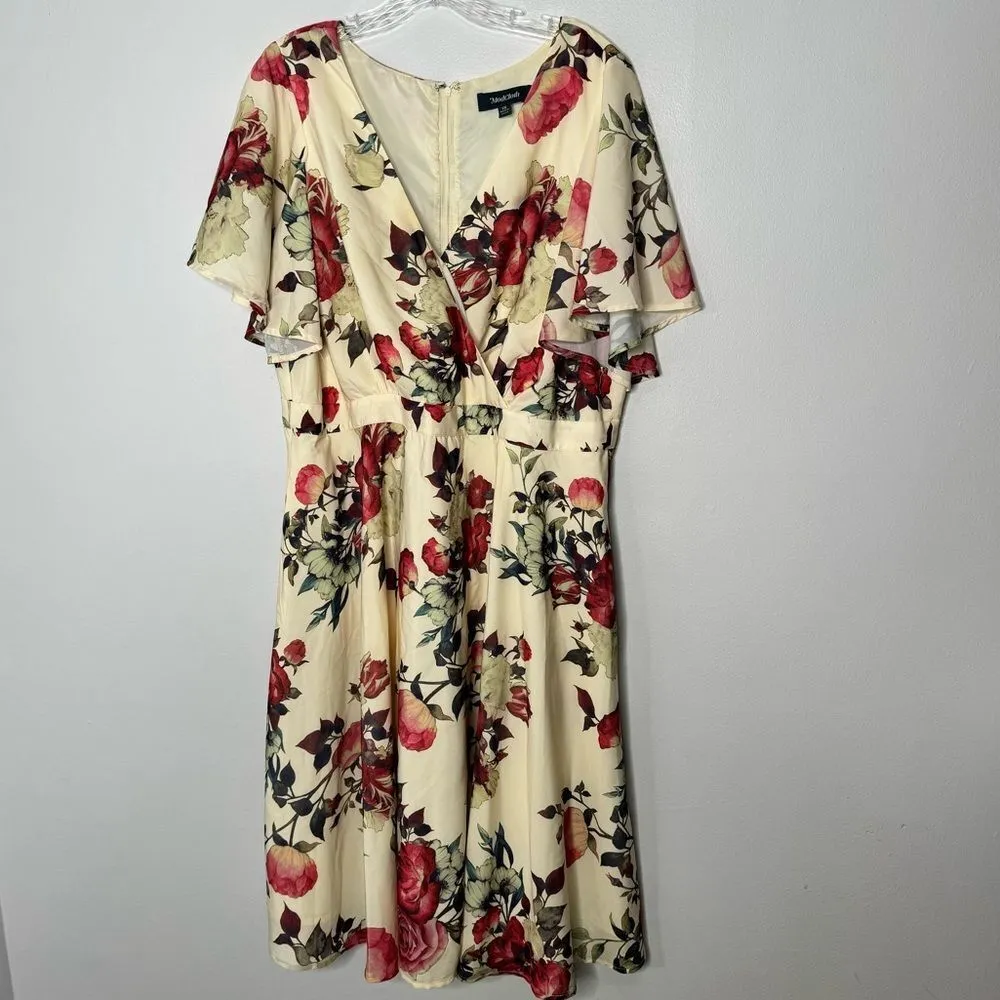 ModCloth floral dress size 1X - Image 2