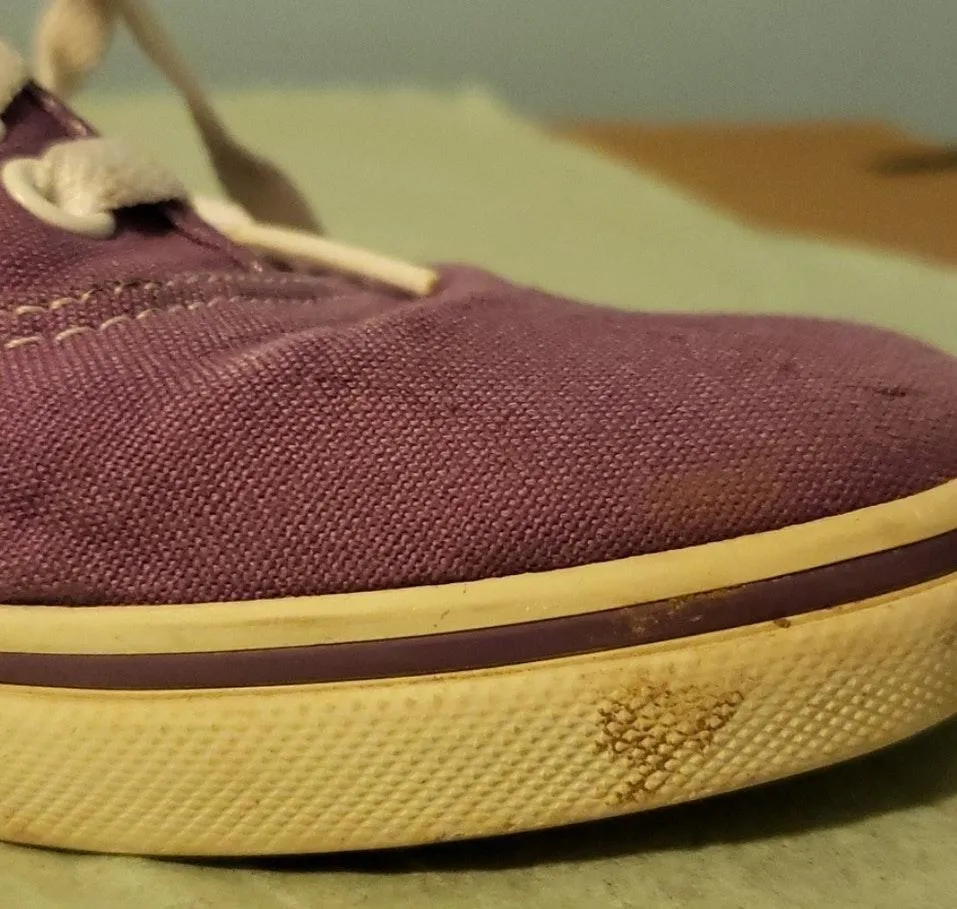 Purple Low-cut Sneakers Women’s Size 7.5 - Image 7