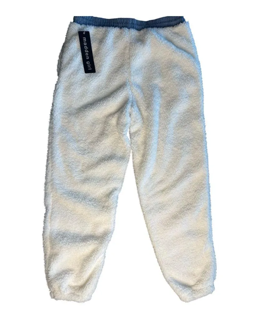 Madden Girl White Sherpa Jogger Set Star Accent - Image 3