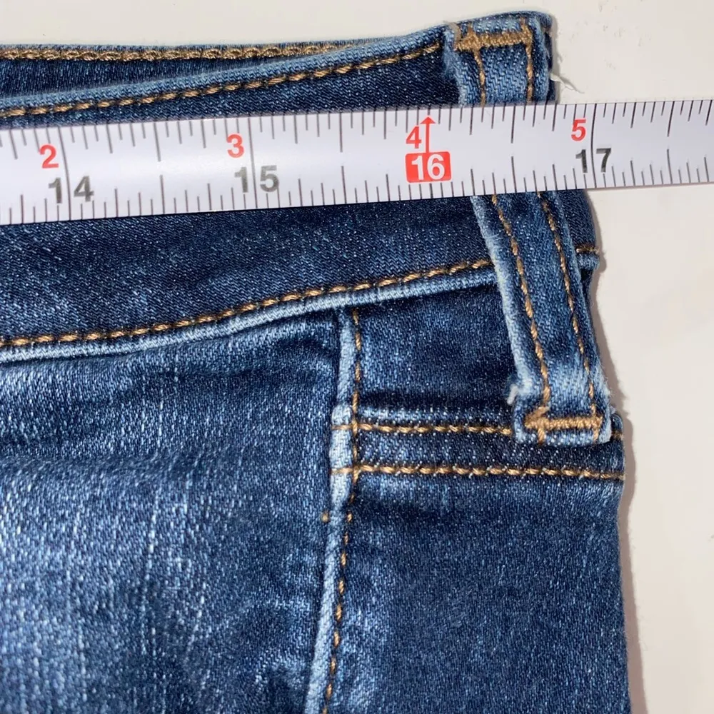 Next Level Strench Women's Jeans Size 14 - Image 8