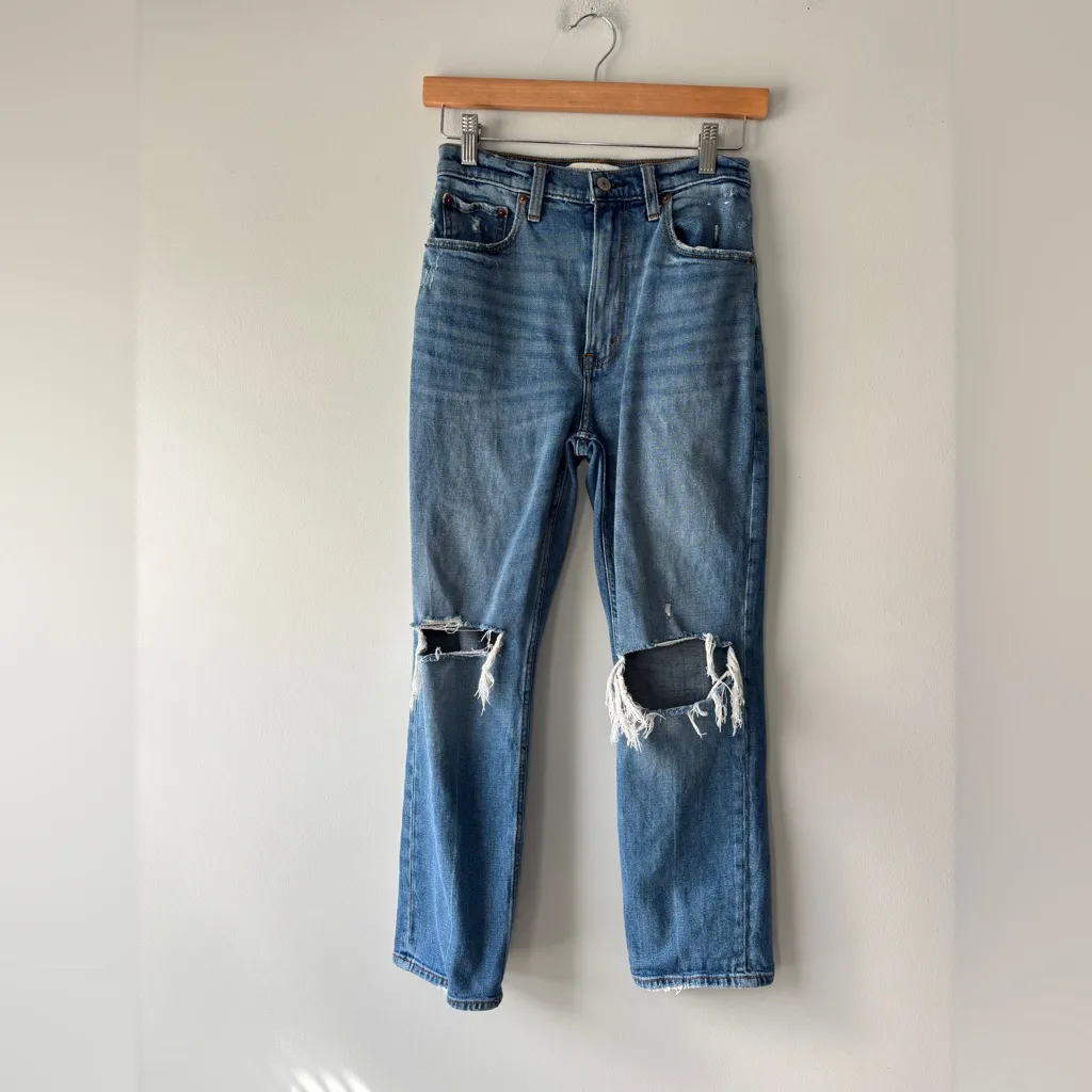 Abercrombie & Fitch The Ankle Straight Ultra High Rise Distressed Jeans Sz 26/2R - Image 4