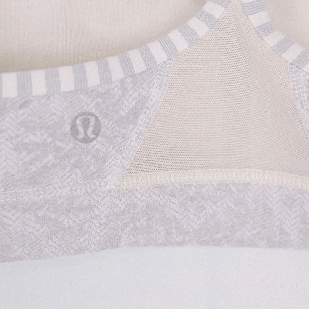 Lululemon Flow Y Gray Rose Herringbone Sports Bra Size 6 - Image 7