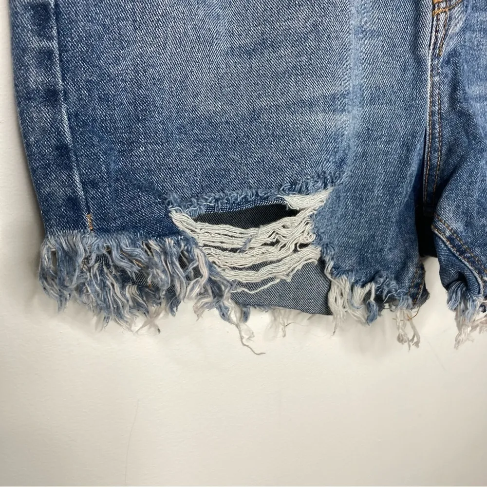 Wild fable high Rise short‎ size 8 - Image 2