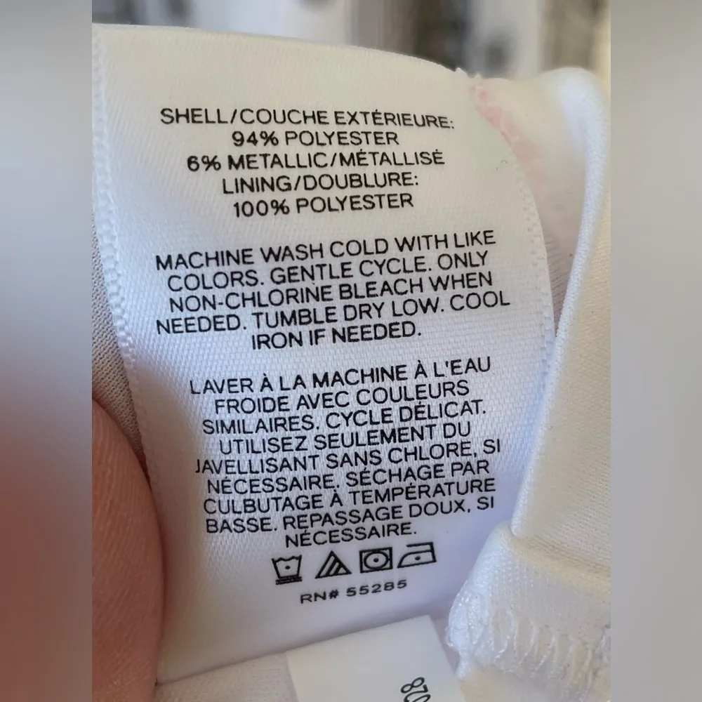 NWT Express fully lined, silver, white halter neck, back slit maxi dress; XS - Image 8