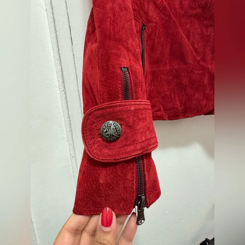 Y2K vintage Guess red suede leather jacket size medium rare!! - Image 4