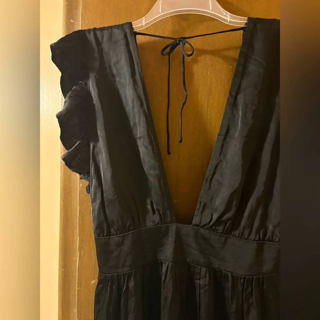 Stillwater The Jessie Black Midi Dress - Image 7