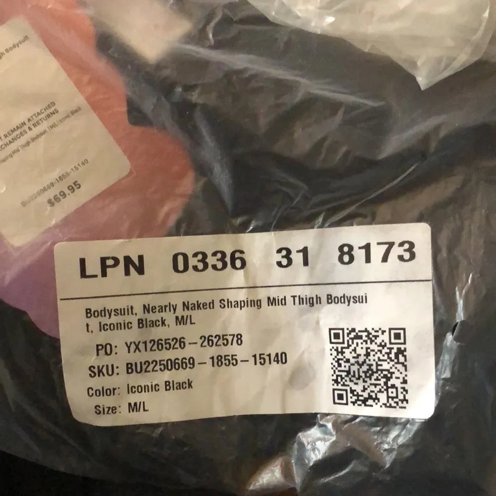 NWT Nearly Naked Shaping Mid Thigh Bodysuit Black Shapewear Medium-Large - Image 8