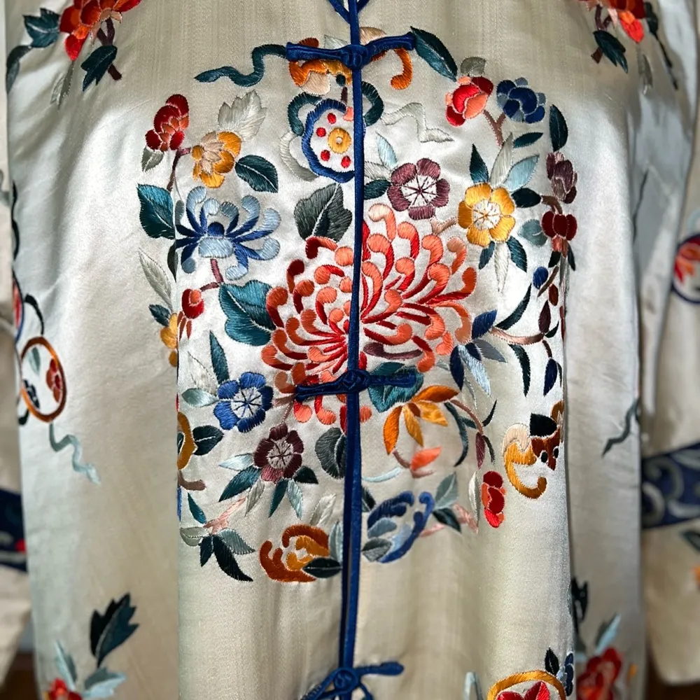 Spectacular Vintage 1930s/40s Embroidered Silk Kimono! Red Size L - Image 3