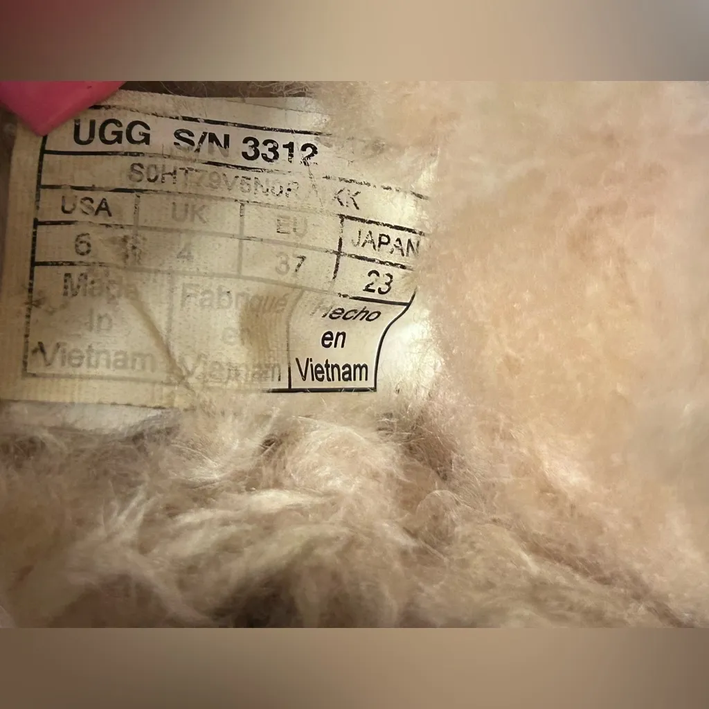 UGG S/N 3312 Ansley black suede slippers shoe women size 6 - Image 10