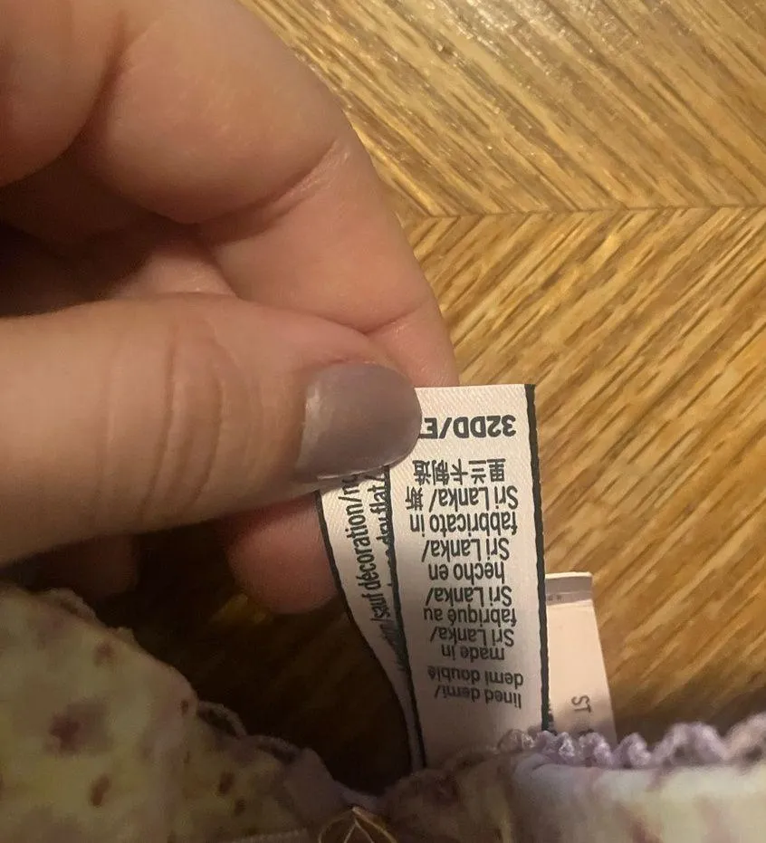 Victoria’s Secret bra VS - Image 4