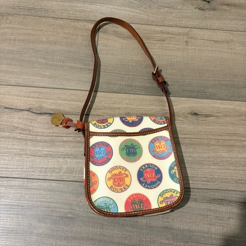 Dooney & Bourke Vintage Y2K Medallion Mini Bag Cream multi color - Image 2