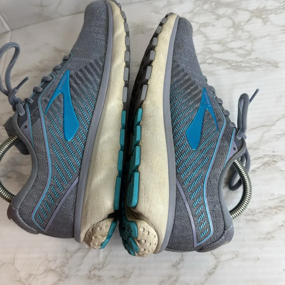 Brooks Ghost 12 Womens 10.5B Blue and gray  Athletic Running Shoes outdoors walk - Image 6