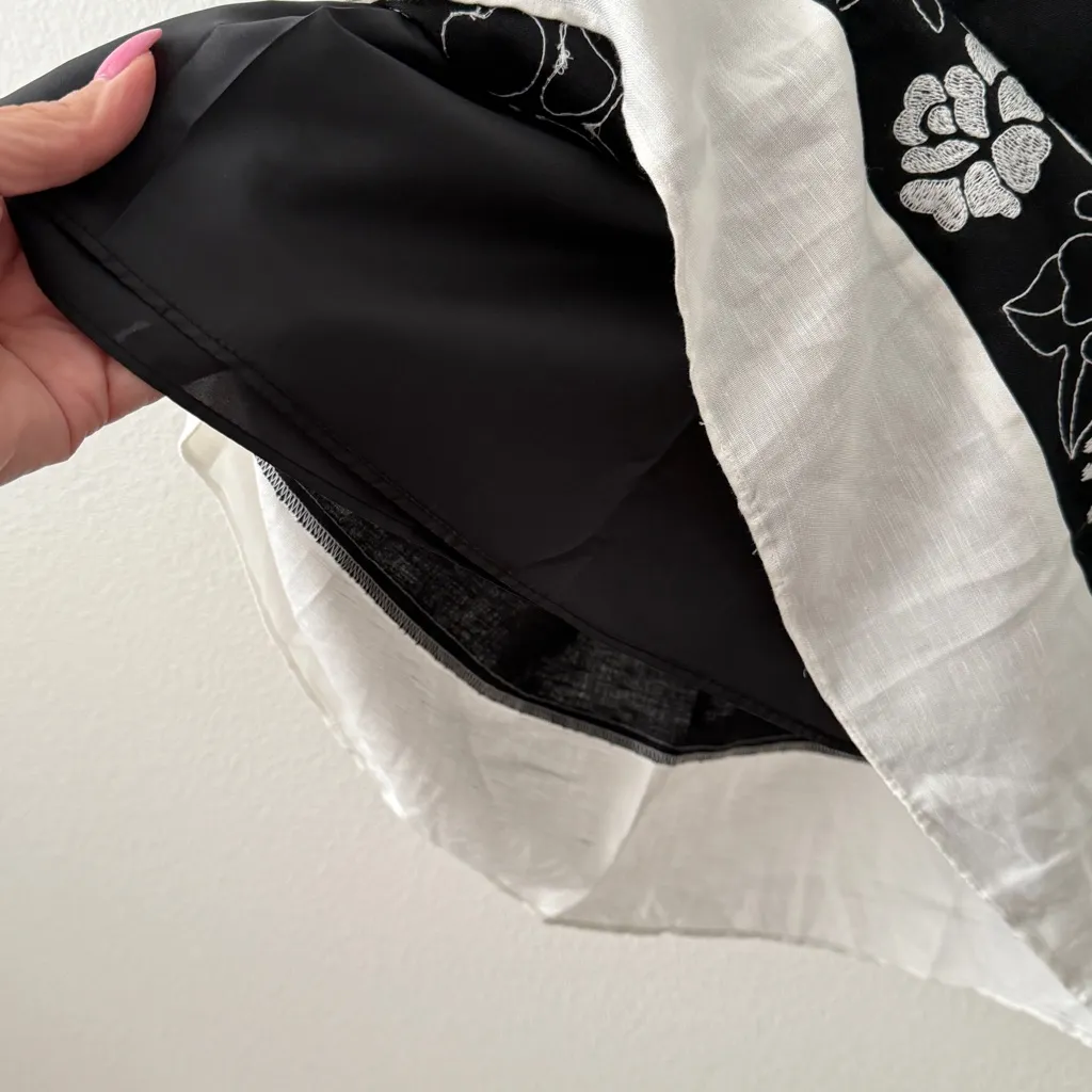 NWT Ann Taylor Black and White Embroidered Floral Linen Blend Skirt 4 - Image 9