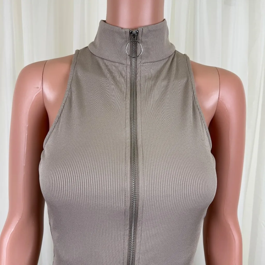 WMNS Nicholas Paola Zipper Front Ribbed Jumpsuit Unitard One Piece Sz XS Beige - Image 6