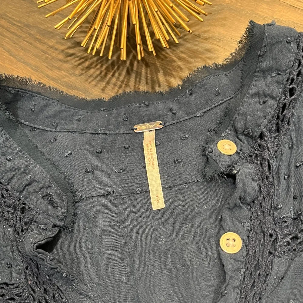 Anthropologie Free People Blue Every Day Girl Swiss Blouse Size Small - Image 4